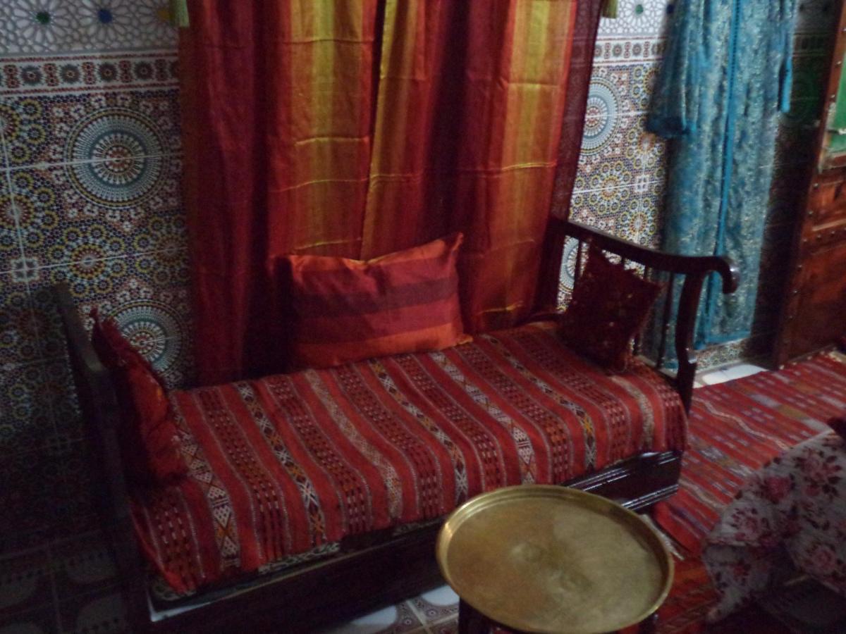 Dar Nouzha A Hotel Fez Bagian luar foto