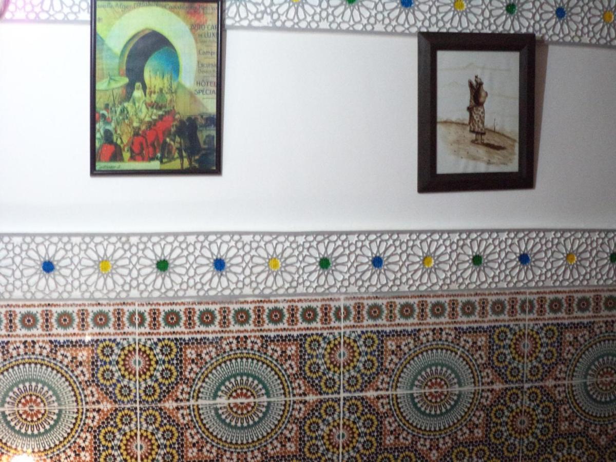 Dar Nouzha A Hotel Fez Bagian luar foto