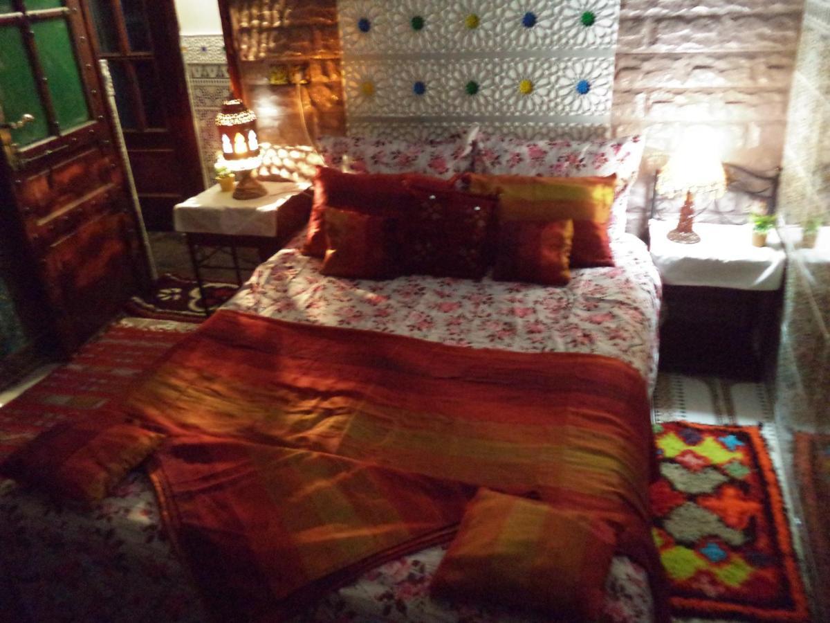 Dar Nouzha A Hotel Fez Bagian luar foto