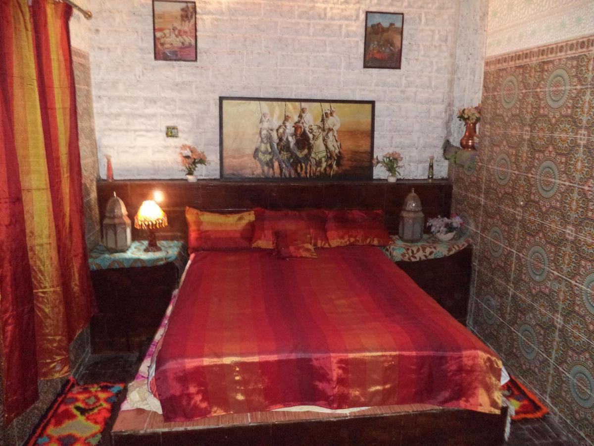 Dar Nouzha A Hotel Fez Bagian luar foto