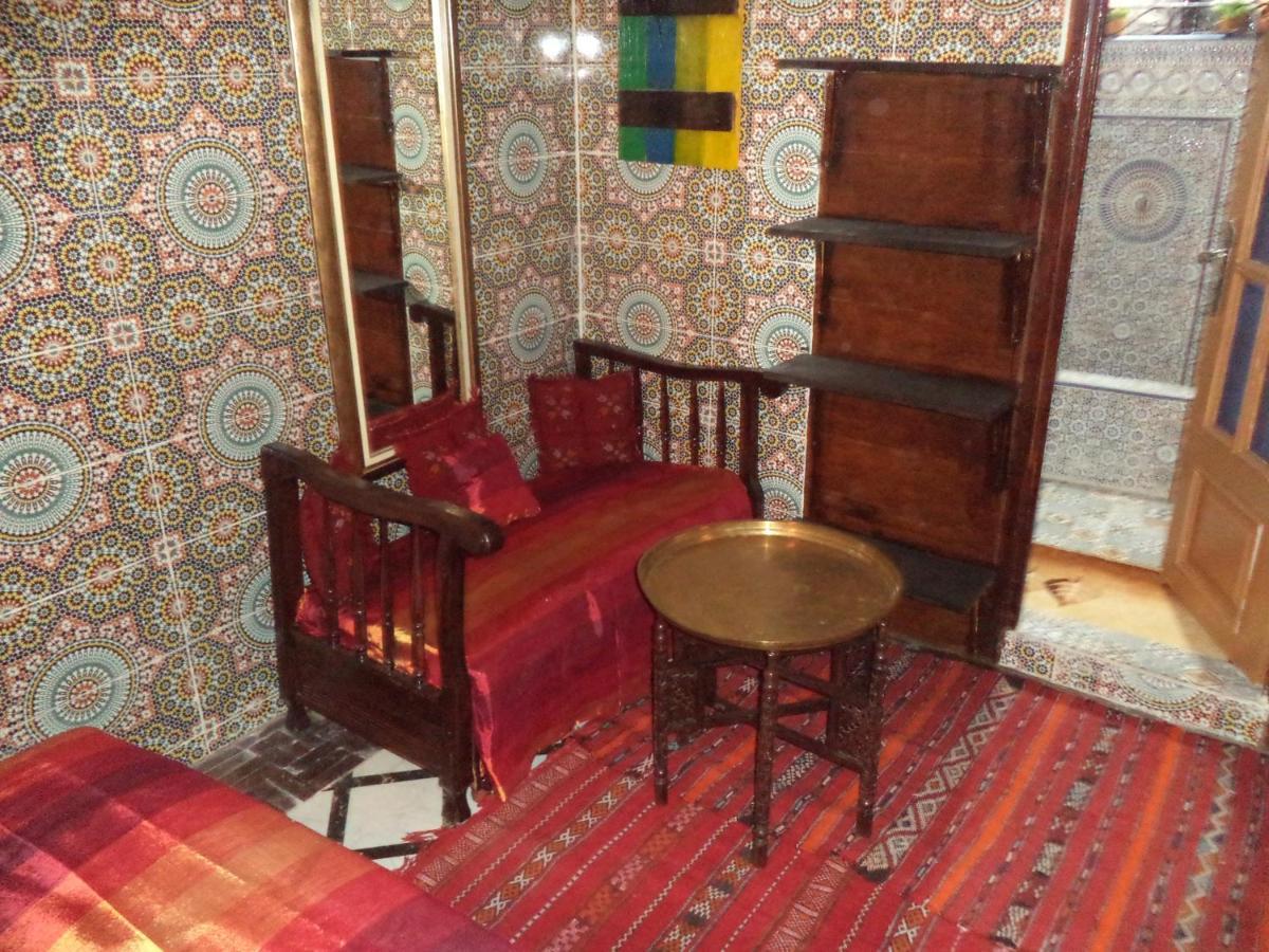 Dar Nouzha A Hotel Fez Bagian luar foto