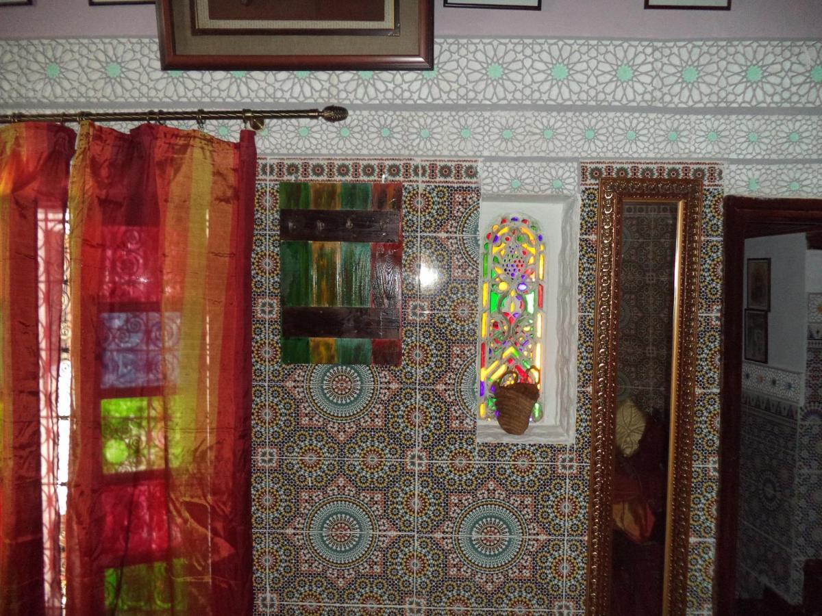 Dar Nouzha A Hotel Fez Bagian luar foto