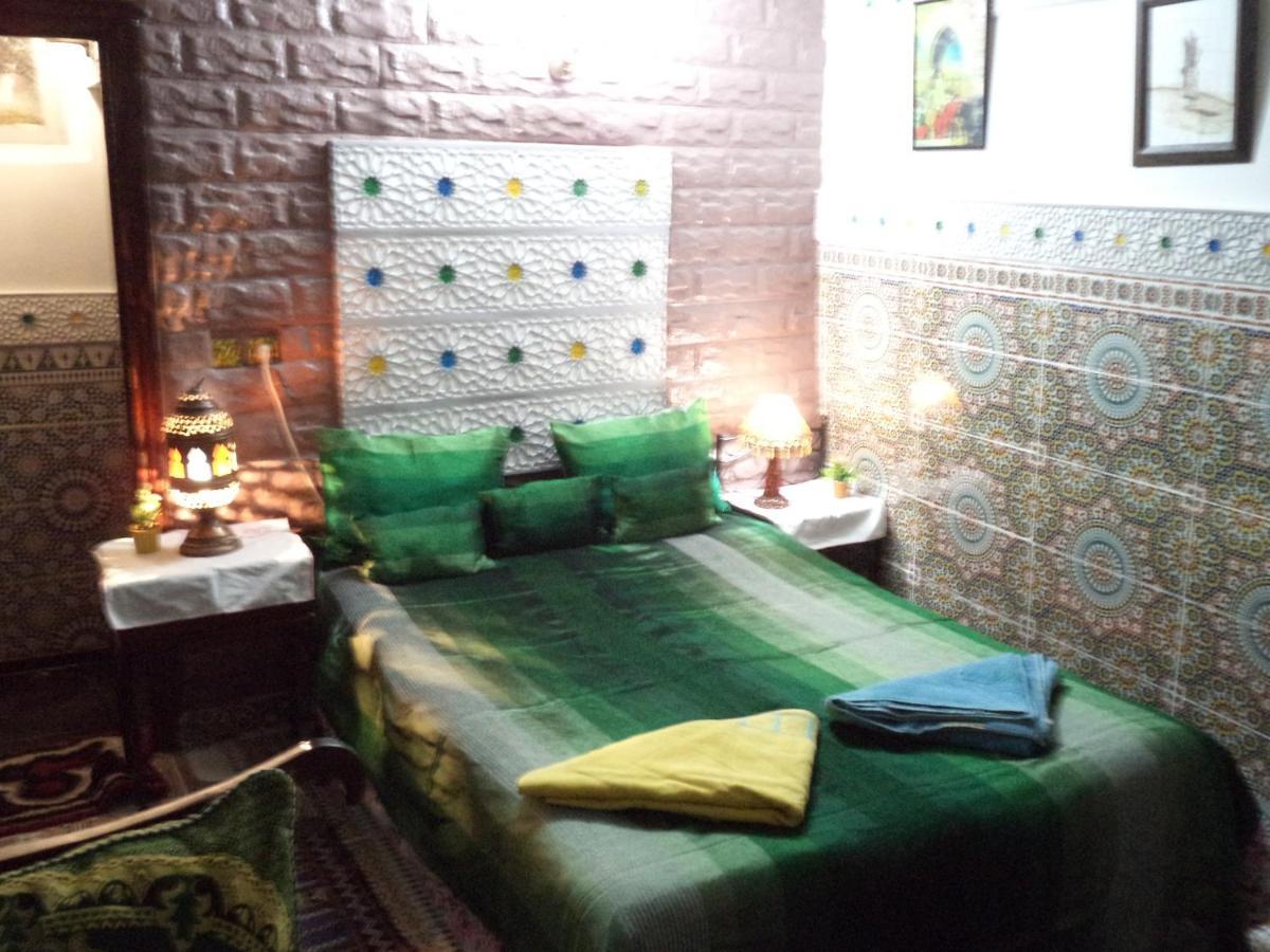 Dar Nouzha A Hotel Fez Bagian luar foto