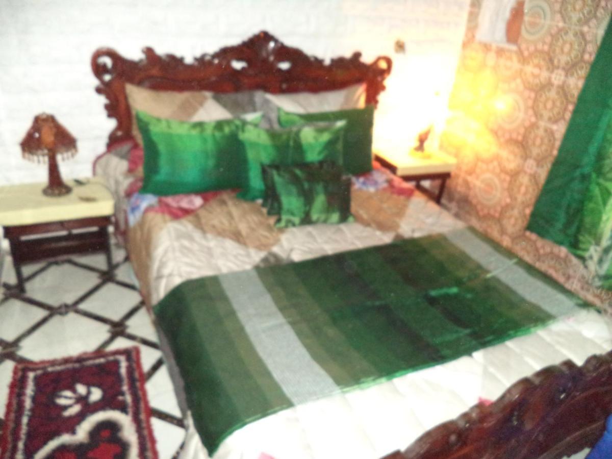 Dar Nouzha A Hotel Fez Bagian luar foto