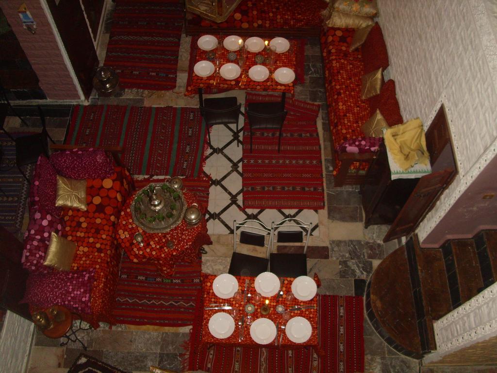 Dar Nouzha A Hotel Fez Bagian luar foto